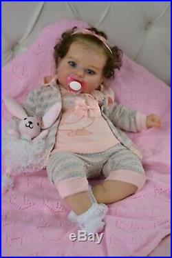 Reborn baby doll Maddie Bonnie Brown limited and sold out