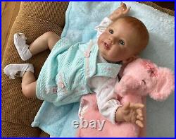 Reborn girl ABIGAIL SMILING Laura Tuzio Ross MR Blue eyes COA 20 Reborn girl ABIGAIL SMILING Laura Tuzio Ross MR Blue eyes COA 20