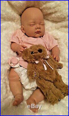 Reduced NEWBORN BABY Girl Child friendly REBORN doll cute Babies with Soft Toy