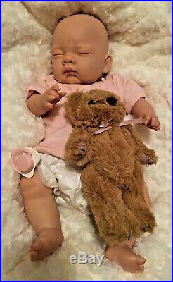 Reduced NEWBORN BABY Girl Child friendly REBORN doll cute Babies with Soft Toy