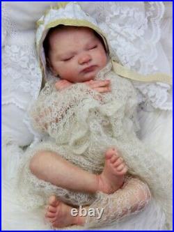 Studio-Doll Baby GIRL reborn Quinlyn by Bonnie Brown & Adrie Stoete 20 inch