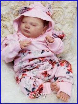 Studio-Doll Baby GIRL reborn Quinlyn by Bonnie Brown & Adrie Stoete 20 inch