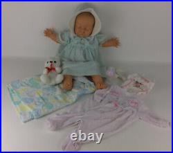 Vintage Berjusa Doll Sleeping Newborn Baby Vinyl Cloth Body 21 Spain 1984 80's Vintage Berjusa Doll Sleeping Newborn Baby Vinyl Cloth Body 21 Spain 1984 80's