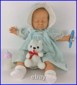 Vintage Berjusa Doll Sleeping Newborn Baby Vinyl Cloth Body 21 Spain 1984 80's