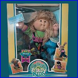 Vintage Hasbro Cabbage Patch Kids Poseable Doll Brown Hair Weebok Joeline Greta