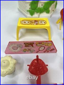 Vintage Lot of Strawberry Shortcake Dolls PLUS Animals, Accessories & Furniture