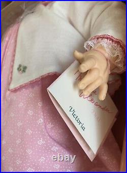 Vintage Madame Alexander VICTORIA # 5770 Baby Doll In Box