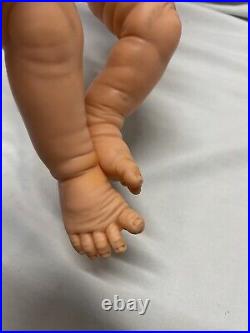 Vintage Newborn Baby Shivers Doll Realistic Irwin Tyco TESTED WORKS Rare HTF