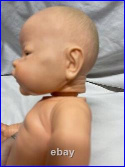 Vintage Newborn Baby Shivers Doll Realistic Irwin Tyco TESTED WORKS Rare HTF