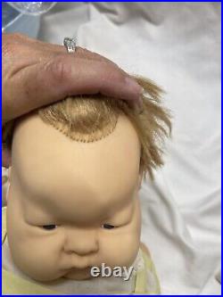 Vintage Vogue 17 Baby Dear Doll Eloise Wilkins 1960 RARE Vintage Vogue 17 Baby Dear Doll Eloise Wilkins 1960 RARE