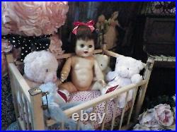 Vinyl 1950's Baby Doll 20 Dark Brown Hair Large Green Eyes 3 Piece Outfit CUTIE