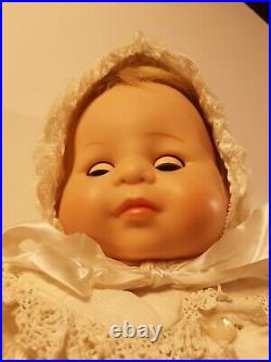 Vogue Baby Dear Doll Hugs Vintage 20 Tall V20