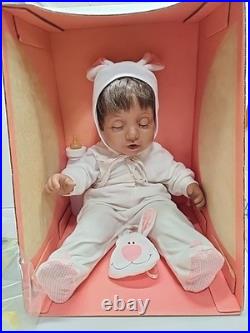 Vtg 984 JUDITH TURNER HASBRO WEIGHTED SLEEPING REAL BABY Nrfb + Extra Clothing