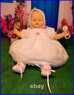 Welcome Home Baby Dear 18 Look ALike Doll & Cute Extras